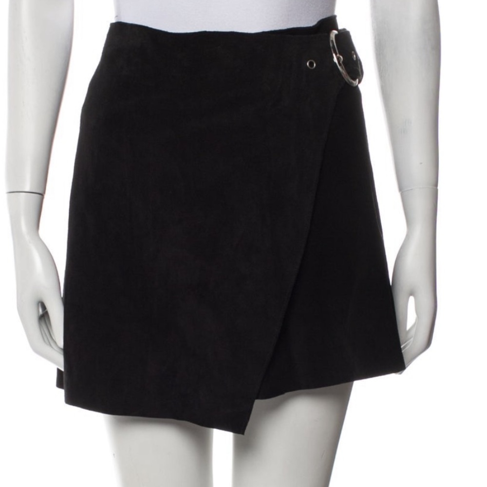 Reformation - black suede skirt size small